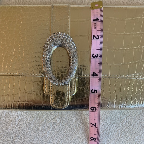 70’s Era Bright Gold Evening Clutch; Crossbody opt. - Picture 11 of 14